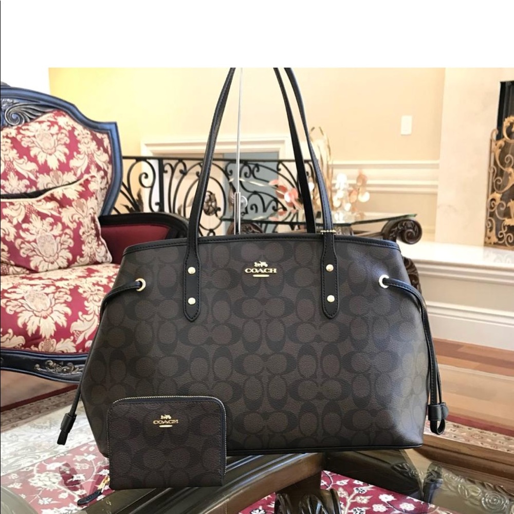 Authentic Coach drawstring handbag&wallet set - Picture 1 of 8